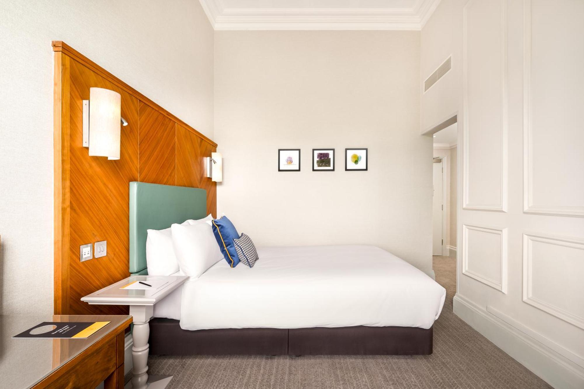 Готель Voco Edinburgh - Royal Terrace By Ihg Екстер'єр фото